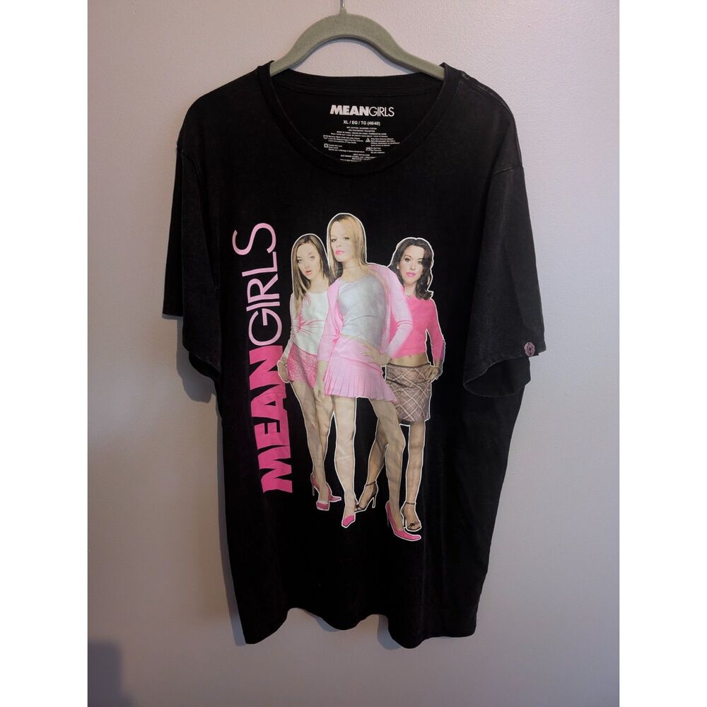 Mean Girls Graphic T-Shirt Black SizeXL